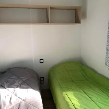 Holiday home Mobilhome 3 Etoiles - Piscine - Eeedea *