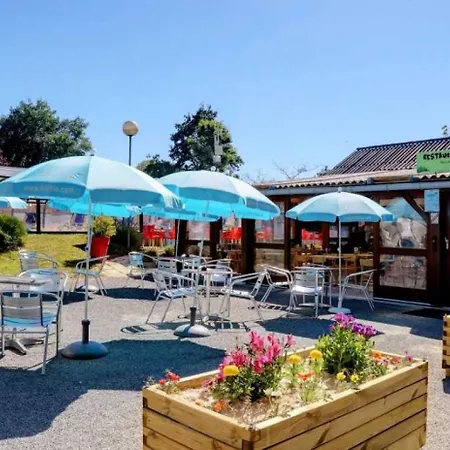Mobilhome 3 Etoiles - Piscine - Eeedea * Guerande